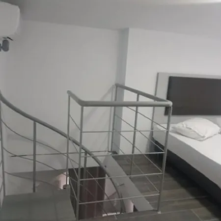 Eleni Luxury